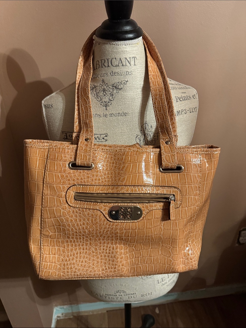 Tan Croc-Embossed Shoulder Tote - Women Bags